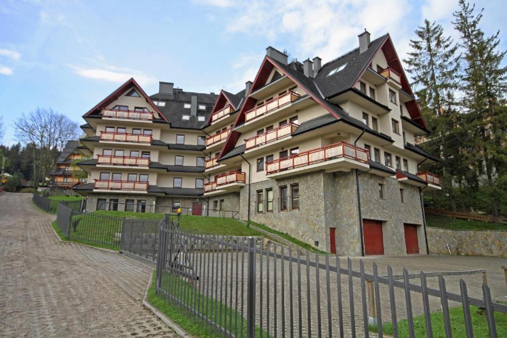 Apartament Nosalowy Sen Jacuzzi & Sauna Zakopane Exterior photo